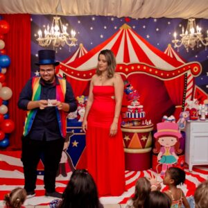 Apresentação  aniversario  circo